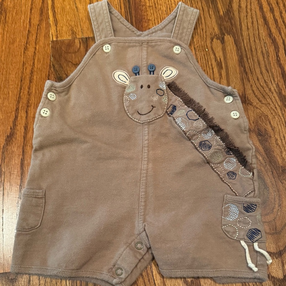 Adorable Brown Giraffe Overalls - Koala Baby Size 3-6M